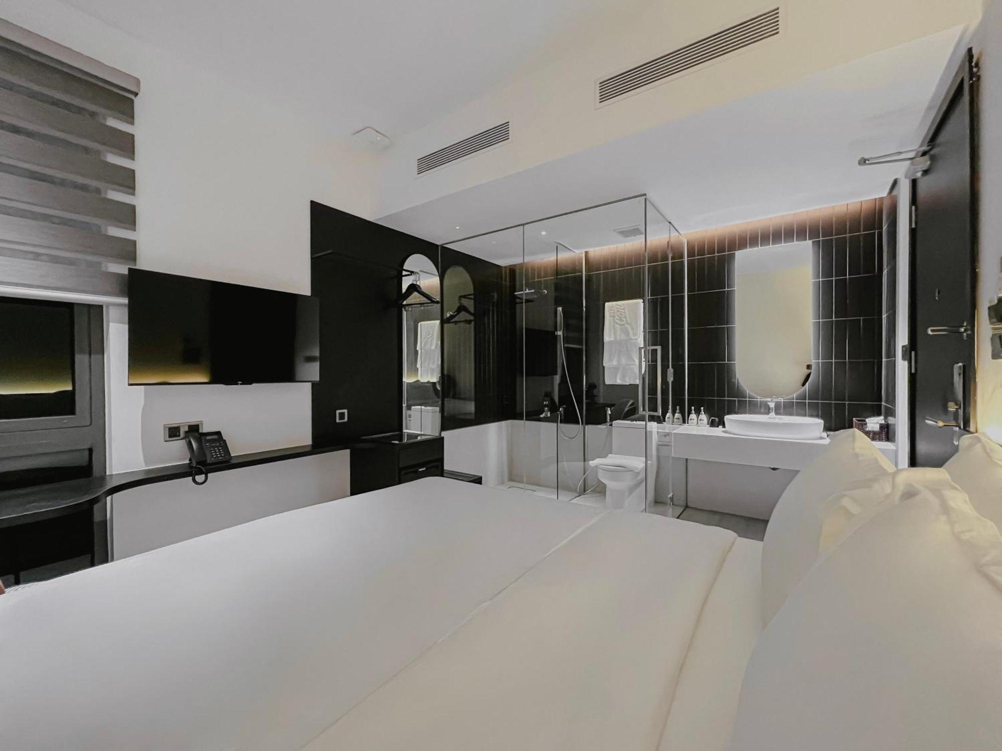 The Concept Hotel Hcmc- District 1 Cidade de Ho Chi Minh Exterior foto