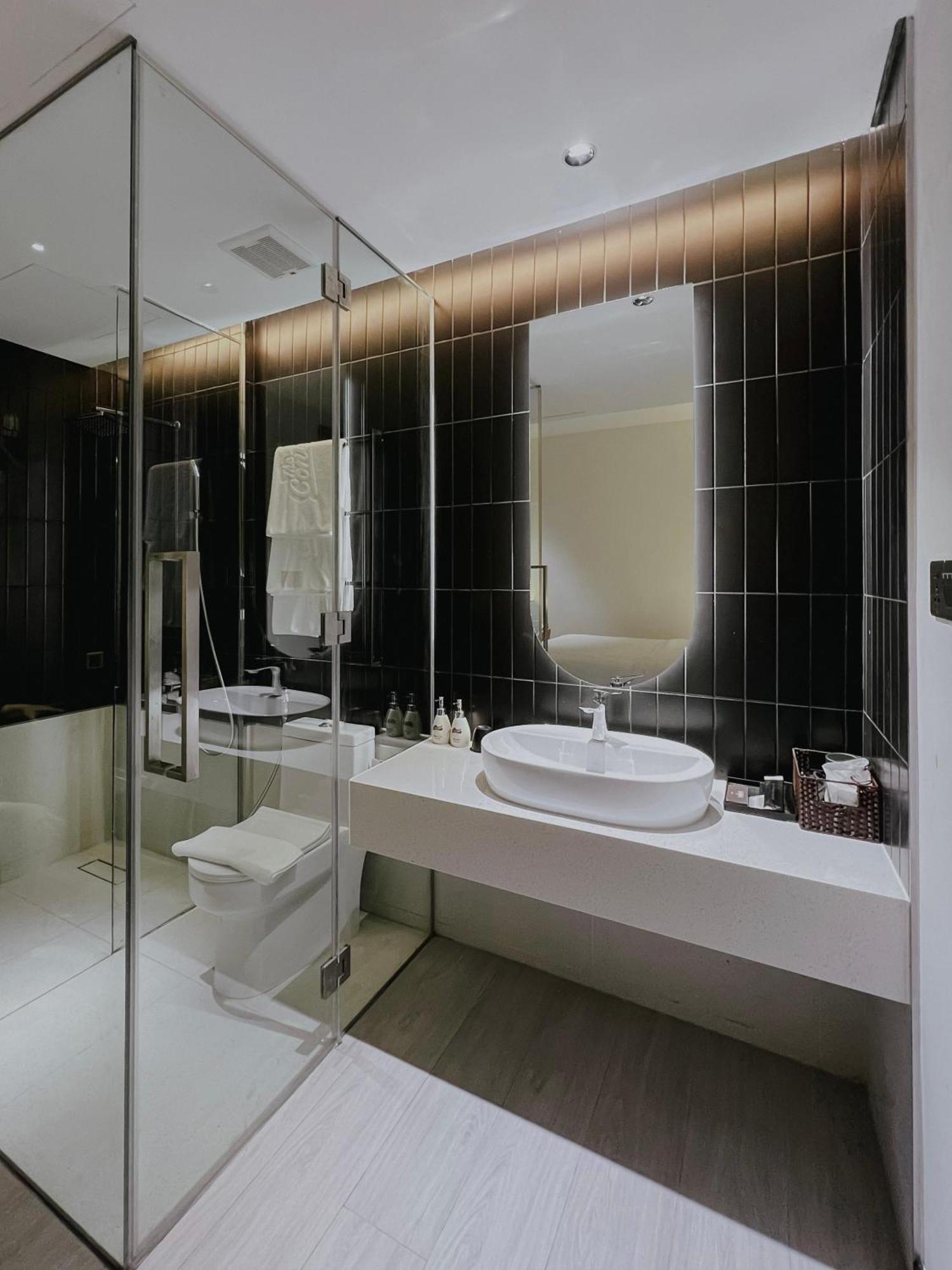 The Concept Hotel Hcmc- District 1 Cidade de Ho Chi Minh Exterior foto