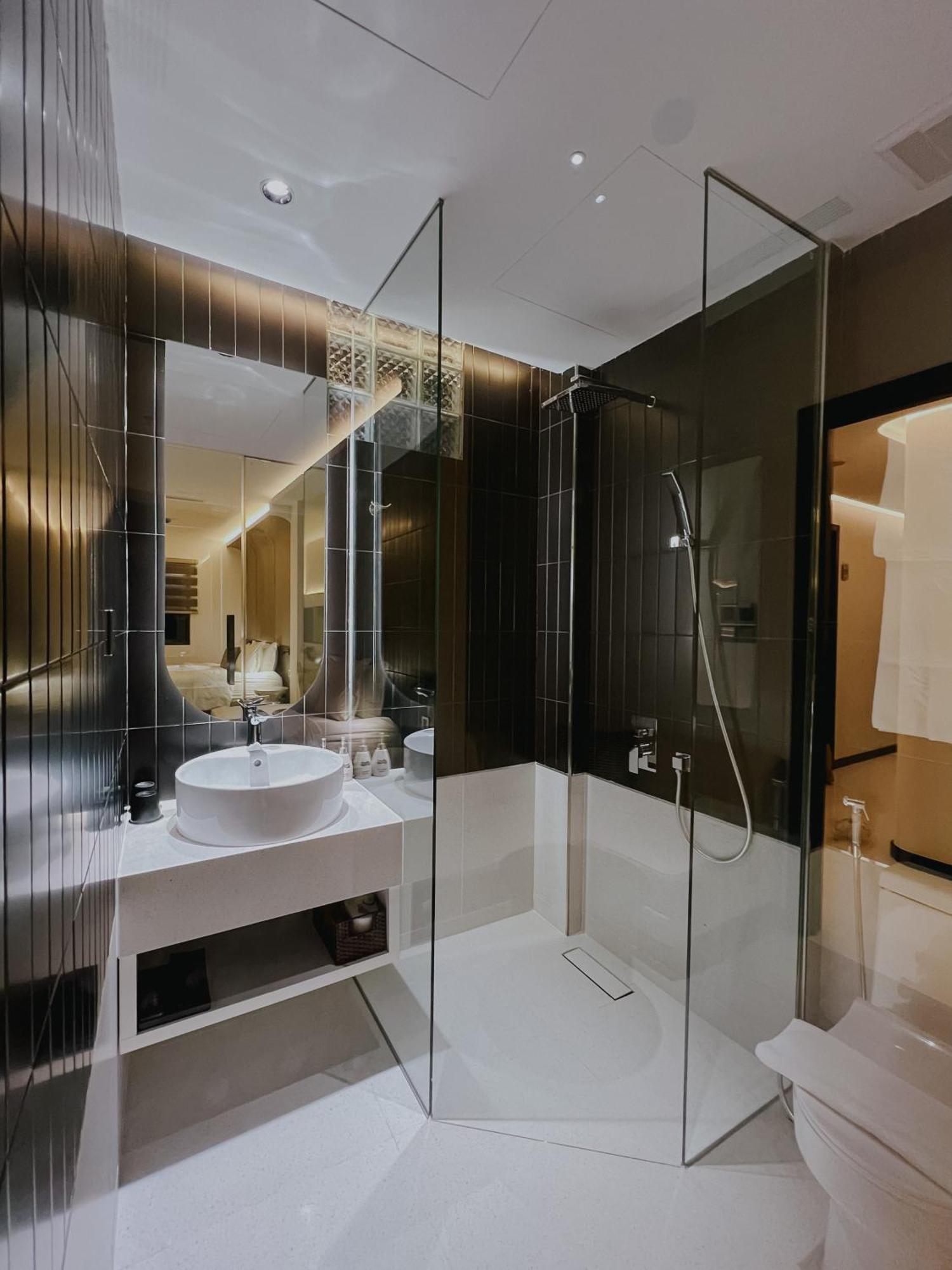 The Concept Hotel Hcmc- District 1 Cidade de Ho Chi Minh Exterior foto